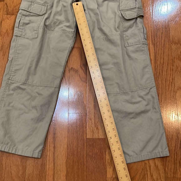 5.11 Tactical Series Style 74251 34 x 30 Cargo Pockets Stretch Waist - Picture 11 of 14